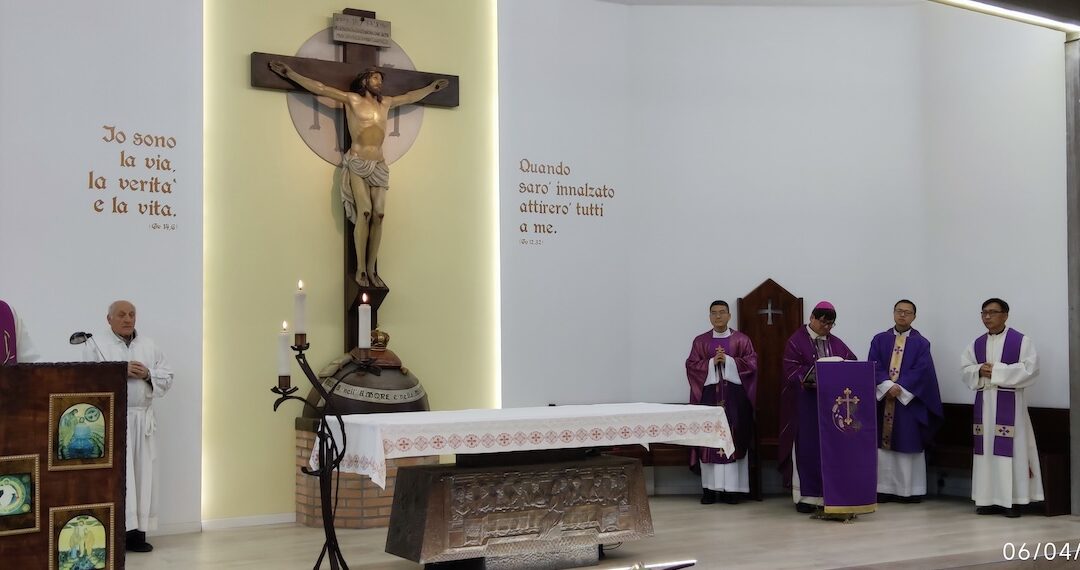 Don Giuseppe Liu segue la comunità cattolica cinese